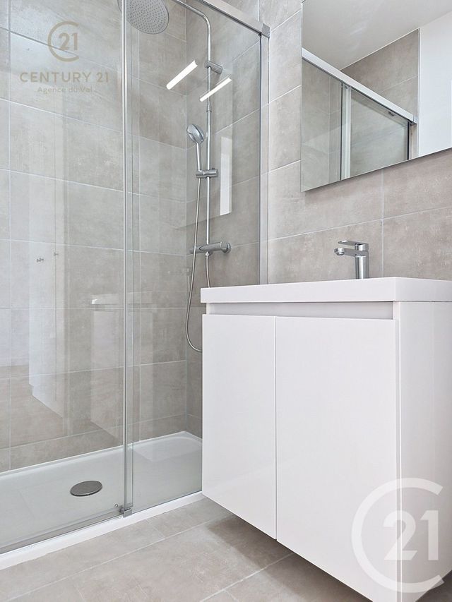 Appartement F2 &agrave; louer - 2 pi&egrave;ces - 27,42 m2 - Champs Sur Marne - 77 - ILE-DE-FRANCE