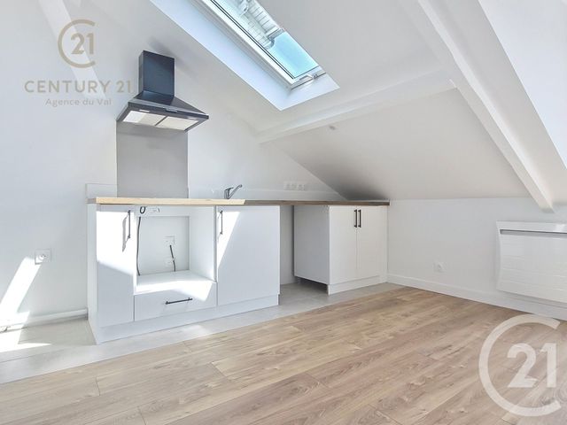 Appartement F2 &agrave; louer - 2 pi&egrave;ces - 27,42 m2 - Champs Sur Marne - 77 - ILE-DE-FRANCE