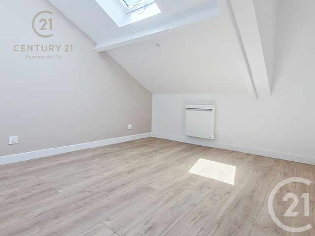 Appartement F2 &agrave; louer - 2 pi&egrave;ces - 24,15 m2 - Champs Sur Marne - 77 - ILE-DE-FRANCE