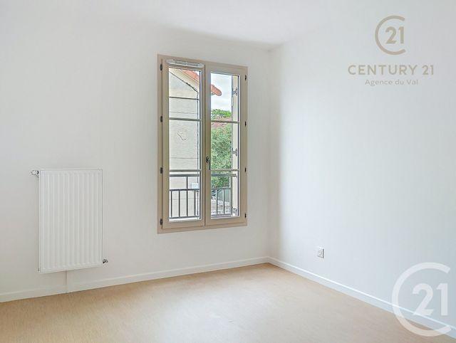 Appartement Local &agrave; louer - 3 pi&egrave;ces - 60,60 m2 - Champs Sur Marne - 77 - ILE-DE-FRANCE