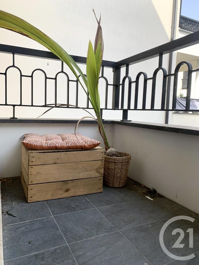 Appartement Studio &agrave; louer - 1 pi&egrave;ce - 28,75 m2 - Gournay Sur Marne - 93 - ILE-DE-FRANCE