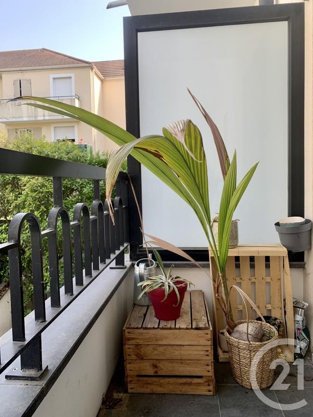 Appartement Studio &agrave; louer - 1 pi&egrave;ce - 28,75 m2 - Gournay Sur Marne - 93 - ILE-DE-FRANCE