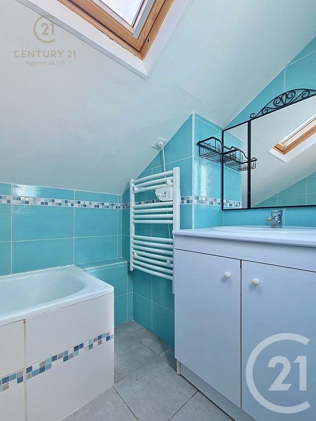 Appartement F3 &agrave; louer - 3 pi&egrave;ces - 50,65 m2 - Champs Sur Marne - 77 - ILE-DE-FRANCE