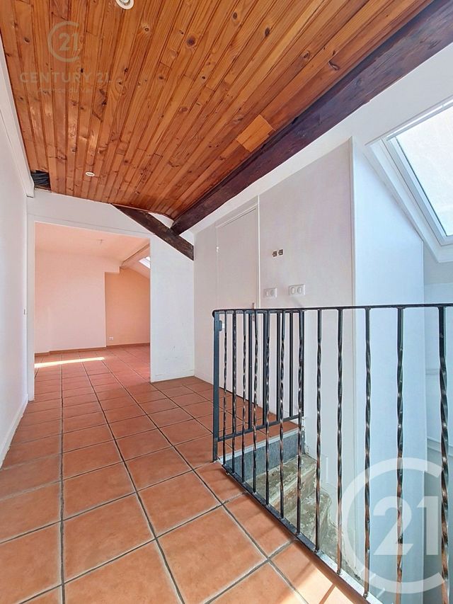 Appartement F3 &agrave; louer - 3 pi&egrave;ces - 50,65 m2 - Champs Sur Marne - 77 - ILE-DE-FRANCE