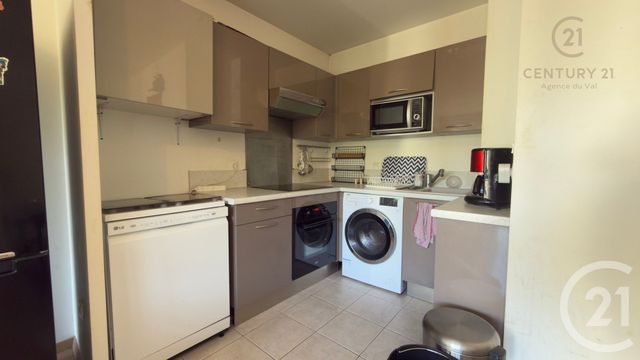 Appartement F2 &agrave; louer - 2 pi&egrave;ces - 50,79 m2 - Champs Sur Marne - 77 - ILE-DE-FRANCE