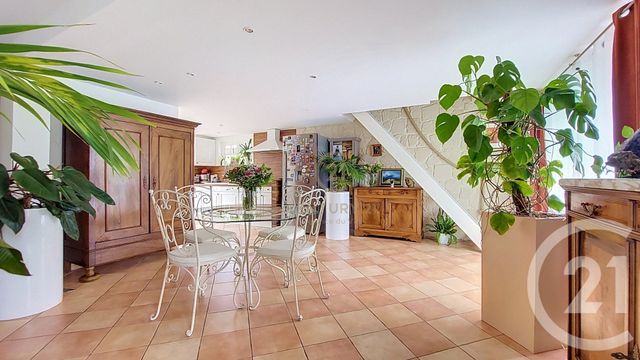 Maison &agrave; vendre - 5 pi&egrave;ces - 126,11 m2 - Champs Sur Marne - 77 - ILE-DE-FRANCE