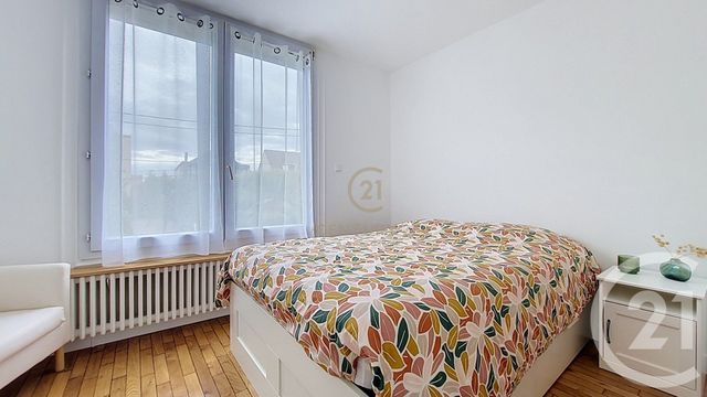Maison &agrave; vendre - 5 pi&egrave;ces - 126,11 m2 - Champs Sur Marne - 77 - ILE-DE-FRANCE