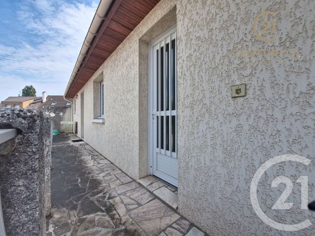 Appartement Studio &agrave; louer - 1 pi&egrave;ce - 26,75 m2 - Champs Sur Marne - 77 - ILE-DE-FRANCE