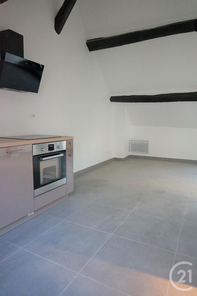 Appartement Studio &agrave; louer - 1 pi&egrave;ce - 21,62 m2 - Champs Sur Marne - 77 - ILE-DE-FRANCE
