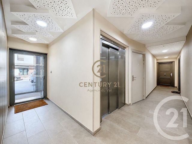 Appartement F3 &agrave; vendre - 3 pi&egrave;ces - 59,22 m2 - Champs Sur Marne - 77 - ILE-DE-FRANCE