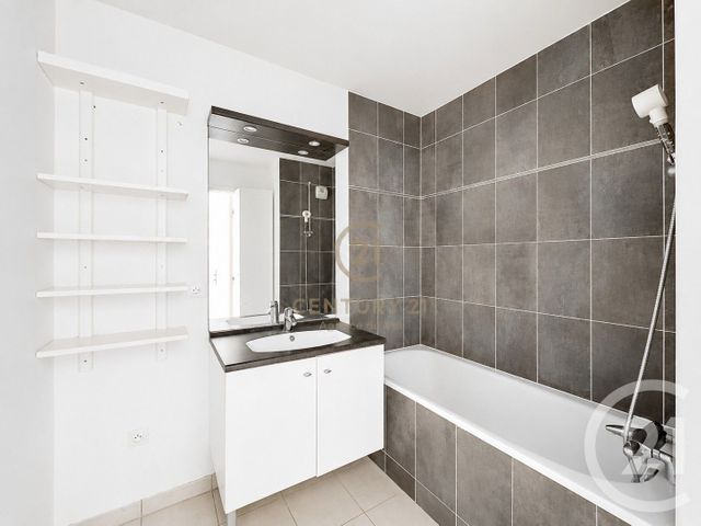Appartement F3 &agrave; vendre - 3 pi&egrave;ces - 59,22 m2 - Champs Sur Marne - 77 - ILE-DE-FRANCE