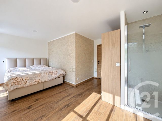 Appartement F4 &agrave; vendre - 4 pi&egrave;ces - 83,11 m2 - Champs Sur Marne - 77 - ILE-DE-FRANCE