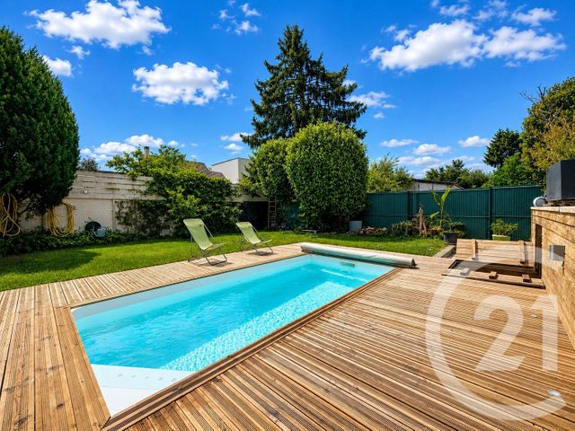Maison &agrave; vendre - 7 pi&egrave;ces - 207,07 m2 - Champs Sur Marne - 77 - ILE-DE-FRANCE