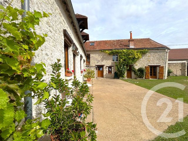 Maison à vendre - 8 pièces - 197 m2 - Etampes - 91 - ILE-DE-FRANCE