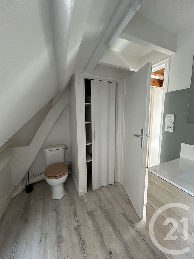 Appartement Studio &agrave; louer - 1 pi&egrave;ce - 23 m2 - Etampes - 91 - ILE-DE-FRANCE