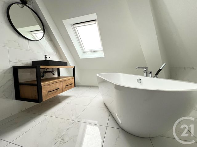 Appartement F4 à vendre - 5 pièces - 97 m2 - Etampes - 91 - ILE-DE-FRANCE