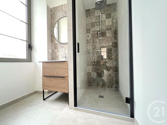 Appartement F4 à vendre - 5 pièces - 97 m2 - Etampes - 91 - ILE-DE-FRANCE