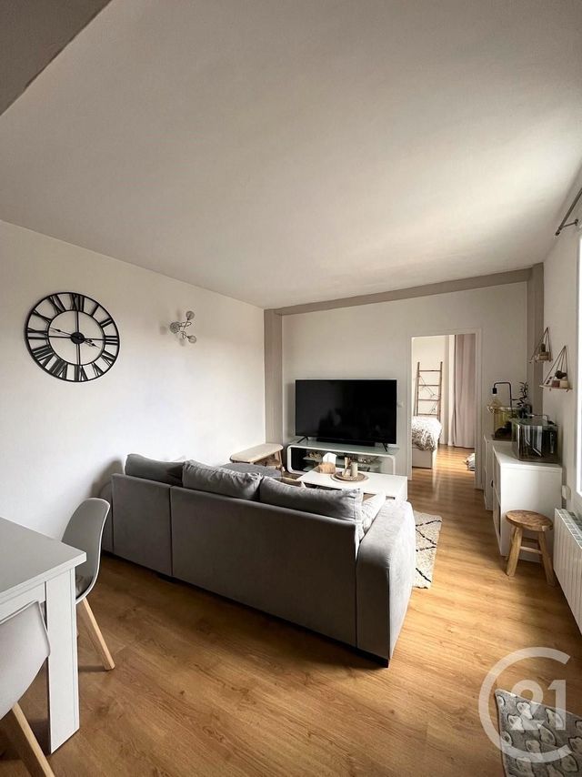 Appartement F3 à vendre - 3 pièces - 48 m2 - Etampes - 91 - ILE-DE-FRANCE