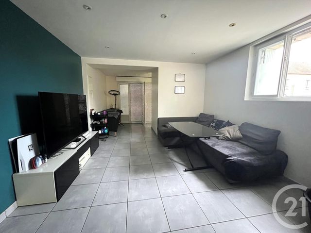 Appartement F2 à vendre - 2 pièces - 51,30 m2 - Etampes - 91 - ILE-DE-FRANCE
