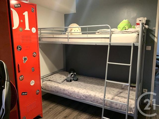 Appartement F4 à vendre - 4 pièces - 70 m2 - Etampes - 91 - ILE-DE-FRANCE