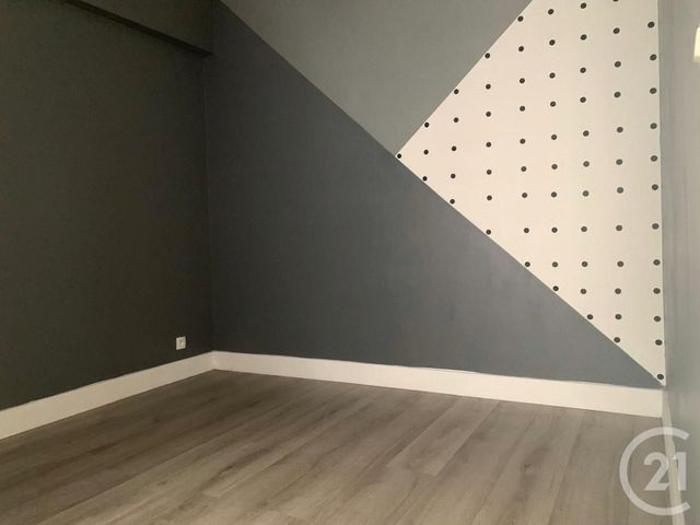 Appartement F3 à vendre - 3 pièces - 43,12 m2 - Etampes - 91 - ILE-DE-FRANCE