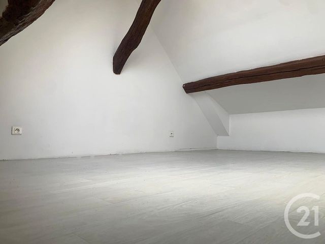 Appartement F2 à vendre - 2 pièces - 29,06 m2 - Rouvres St Jean - 45 - CENTRE