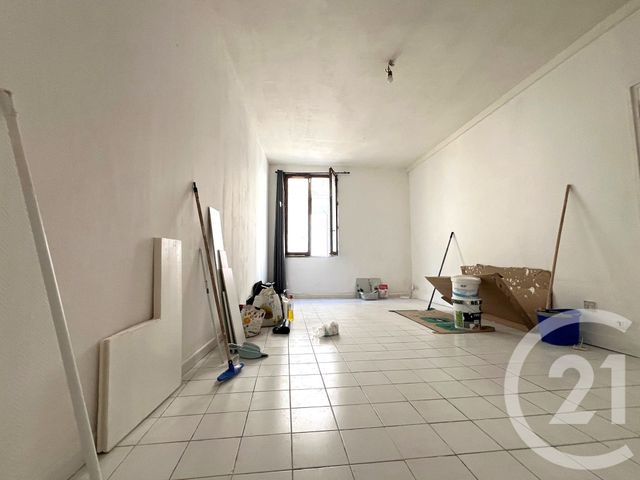 Appartement Studio à vendre - 1 pièce - 24,02 m2 - Etampes - 91 - ILE-DE-FRANCE