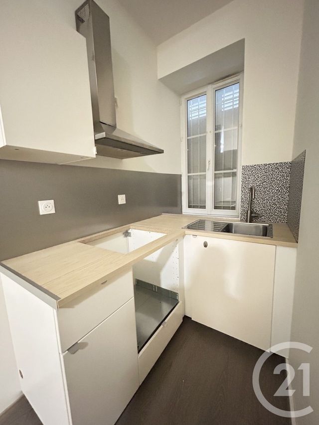 Appartement F3 &agrave; louer - 3 pi&egrave;ces - 39,16 m2 - Etampes - 91 - ILE-DE-FRANCE
