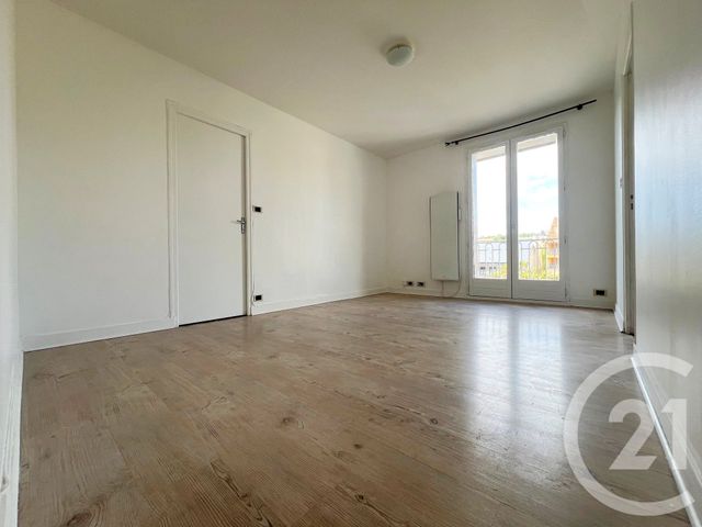 Appartement F2 à vendre - 2 pièces - 41,98 m2 - Etampes - 91 - ILE-DE-FRANCE