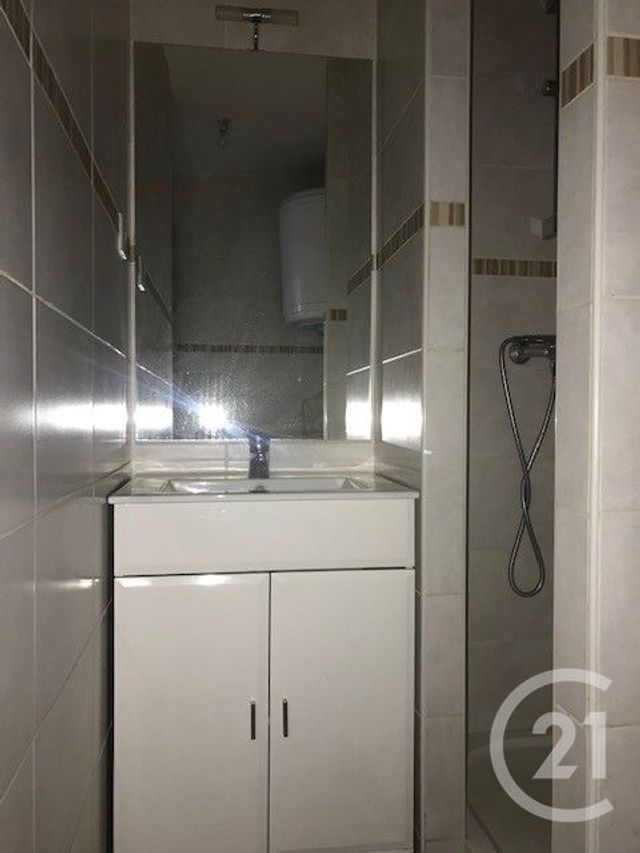 Appartement F1 à louer - 1 pièce - 33,07 m2 - Angerville - 91 - ILE-DE-FRANCE
