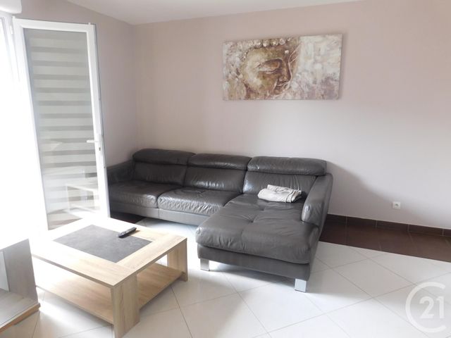 Maison &agrave; louer - 4 pi&egrave;ces - 84 m2 - Sermaises - 45 - CENTRE