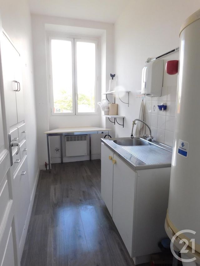 Divers &agrave; louer - 84 m2 - Etampes - 91 - ILE-DE-FRANCE