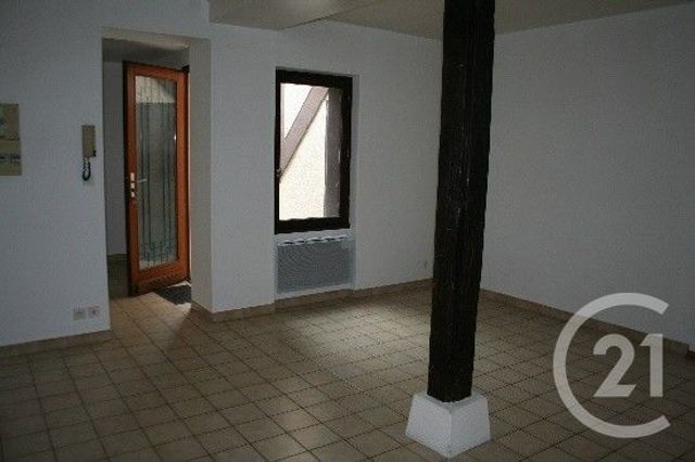 Appartement F1 &agrave; louer - 1 pi&egrave;ce - 24 m2 - Etampes - 91 - ILE-DE-FRANCE