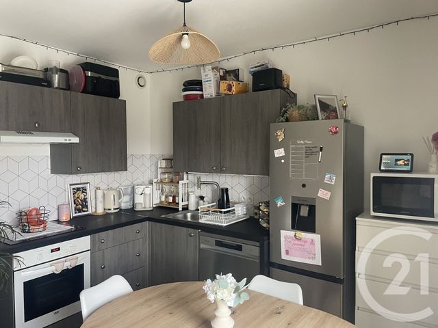 Maison &agrave; louer - 3 pi&egrave;ces - 44,66 m2 - Boisseaux - 45 - CENTRE