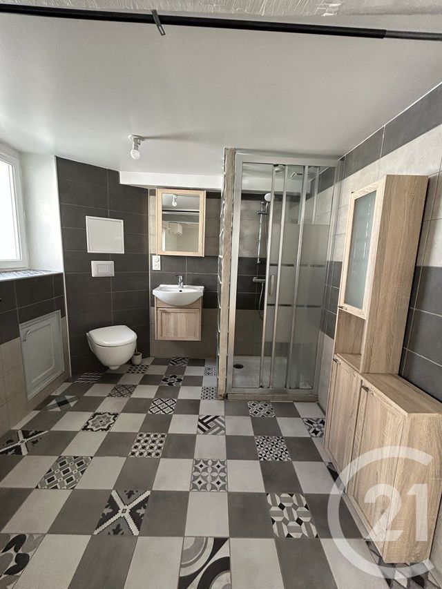 Appartement Duplex &agrave; louer - 2 pi&egrave;ces - 23,32 m2 - Etampes - 91 - ILE-DE-FRANCE