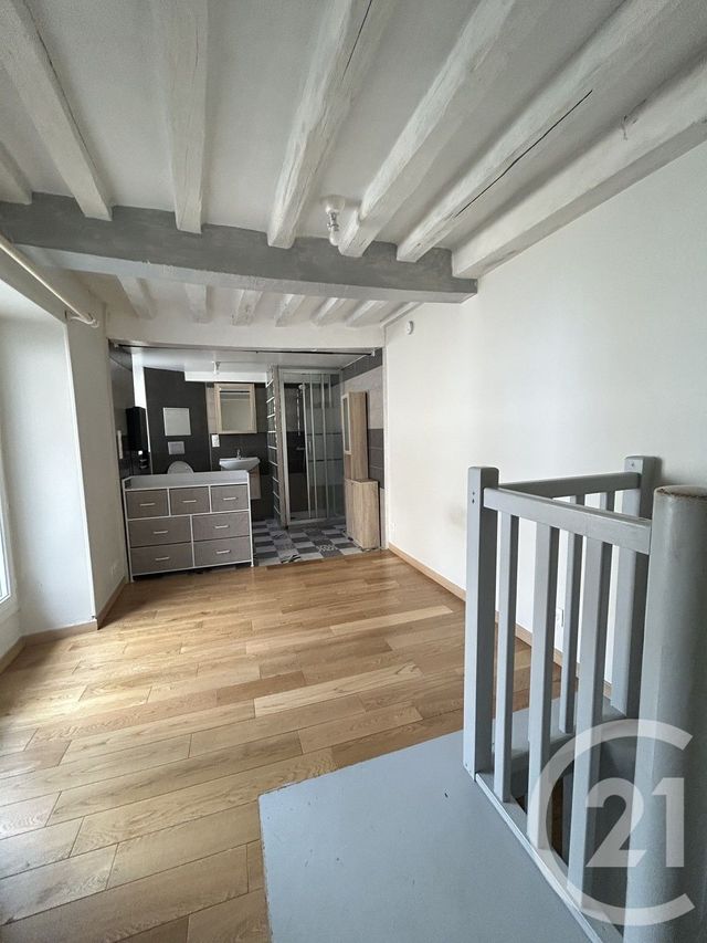 Appartement Duplex &agrave; louer - 2 pi&egrave;ces - 23,32 m2 - Etampes - 91 - ILE-DE-FRANCE
