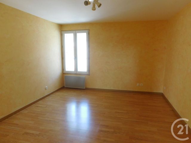 Appartement F4 &agrave; louer - 4 pi&egrave;ces - 65 m2 - Etampes - 91 - ILE-DE-FRANCE