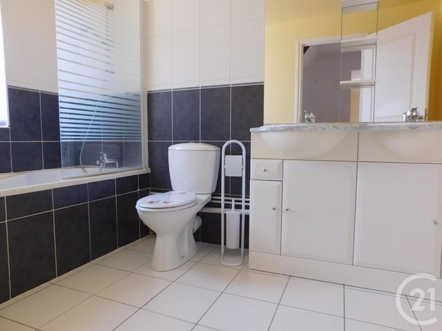 Appartement F4 &agrave; louer - 4 pi&egrave;ces - 65 m2 - Etampes - 91 - ILE-DE-FRANCE