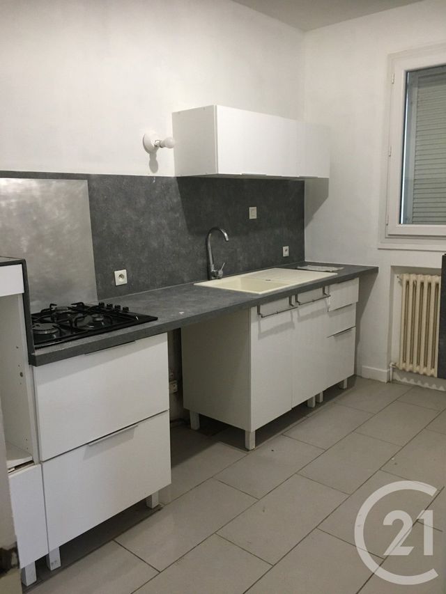 Maison &agrave; louer - 4 pi&egrave;ces - 93,53 m2 - Etampes - 91 - ILE-DE-FRANCE