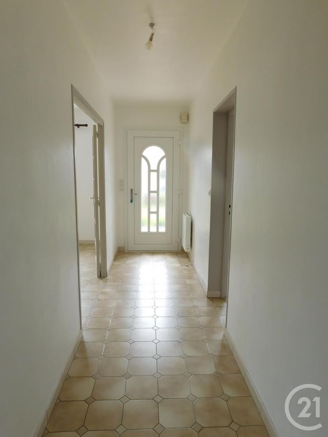 Maison &agrave; louer - 5 pi&egrave;ces - 143 m2 - Baudreville - 28 - CENTRE