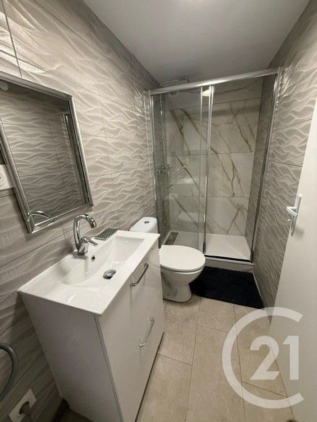 Appartement Studio &agrave; louer - 1 pi&egrave;ce - 23,73 m2 - Etampes - 91 - ILE-DE-FRANCE