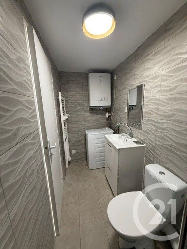 Appartement Studio &agrave; louer - 1 pi&egrave;ce - 23,73 m2 - Etampes - 91 - ILE-DE-FRANCE