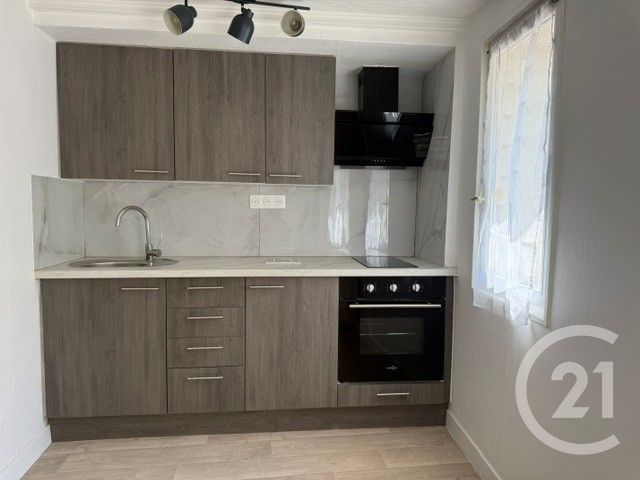 Appartement Studio &agrave; louer - 1 pi&egrave;ce - 23,73 m2 - Etampes - 91 - ILE-DE-FRANCE