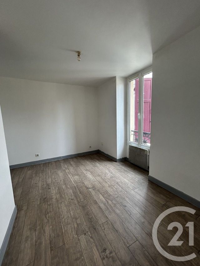 Appartement F2 &agrave; louer - 2 pi&egrave;ces - 30,42 m2 - Angerville - 91 - ILE-DE-FRANCE