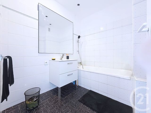 Appartement F3 &agrave; vendre - 3 pi&egrave;ces - 72,01 m2 - Nice - 06 - PROVENCE-ALPES-COTE-D-AZUR