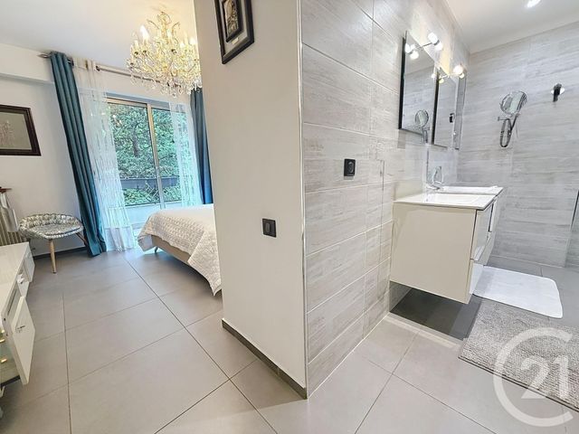 Appartement F4 à vendre - 4 pièces - 113 m2 - Nice - 06 - PROVENCE-ALPES-COTE-D-AZUR