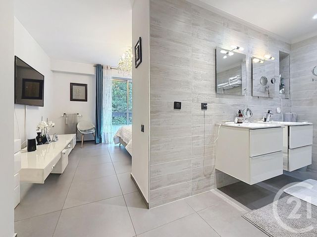 Appartement F4 à vendre - 4 pièces - 113 m2 - Nice - 06 - PROVENCE-ALPES-COTE-D-AZUR