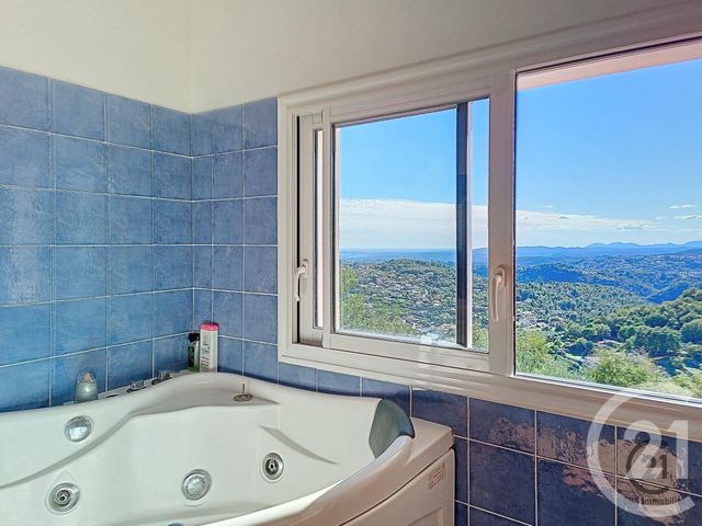 Maison à vendre - 6 pièces - 175 m2 - St Jeannet - 06 - PROVENCE-ALPES-COTE-D-AZUR