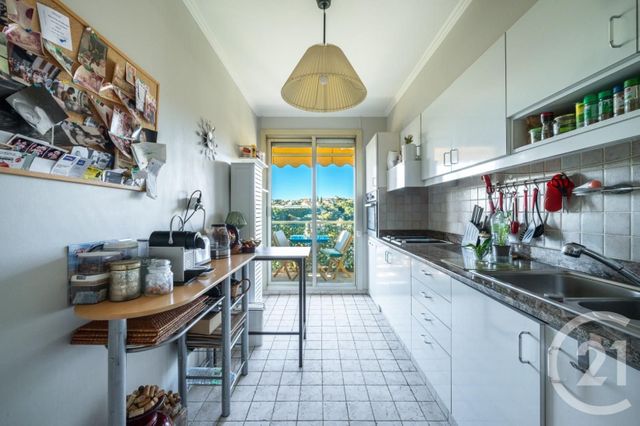 Appartement F2 à vendre - 2 pièces - 61,30 m2 - Nice - 06 - PROVENCE-ALPES-COTE-D-AZUR