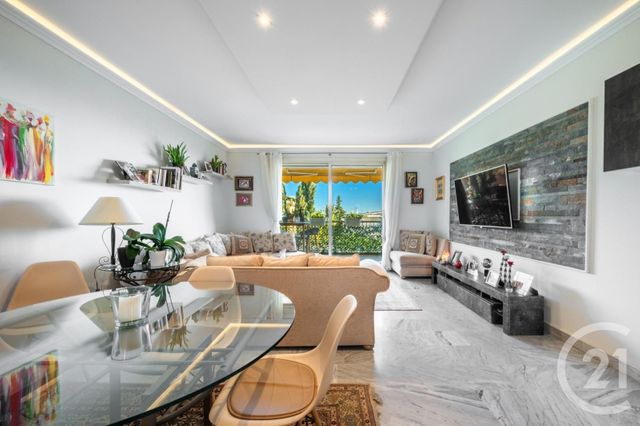 Appartement F2 à vendre - 2 pièces - 61,30 m2 - Nice - 06 - PROVENCE-ALPES-COTE-D-AZUR